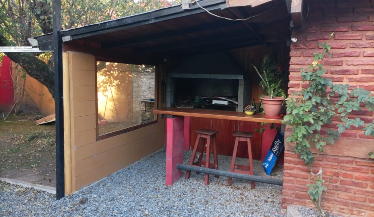 parilla semicubierta