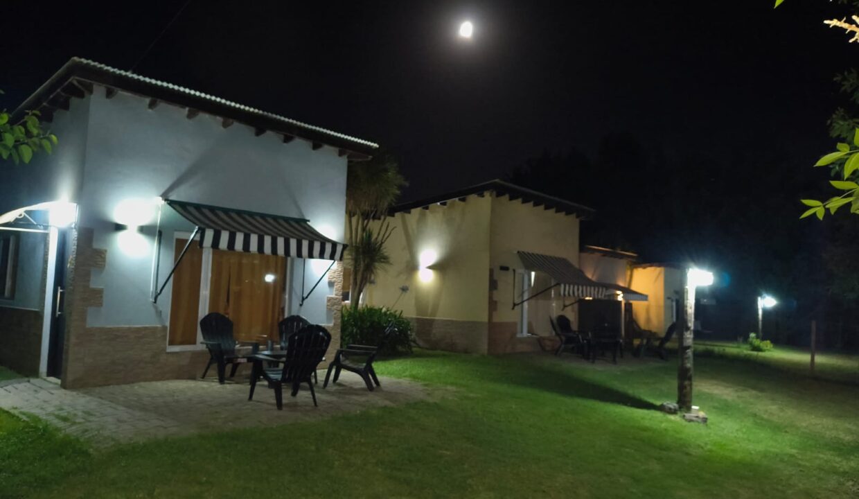 35c5adf7-24a1-4c6e-8555-3e3b8bf1b58a