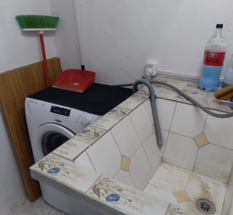 c5c2f47b-668d-40e4-9149-7fdae2e86842